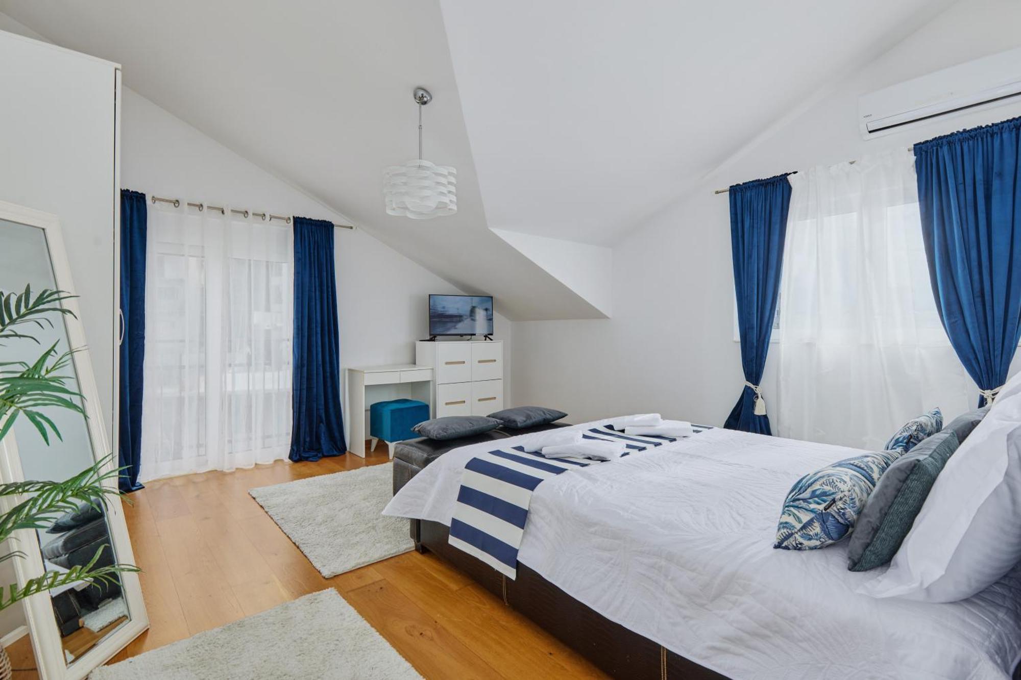 Bayview Apartments Tivat Montenegro Екстер'єр фото