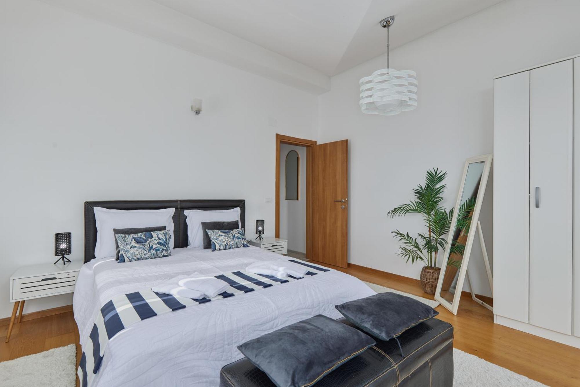Bayview Apartments Tivat Montenegro Екстер'єр фото
