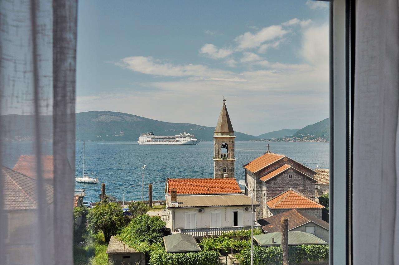Bayview Apartments Tivat Montenegro Екстер'єр фото