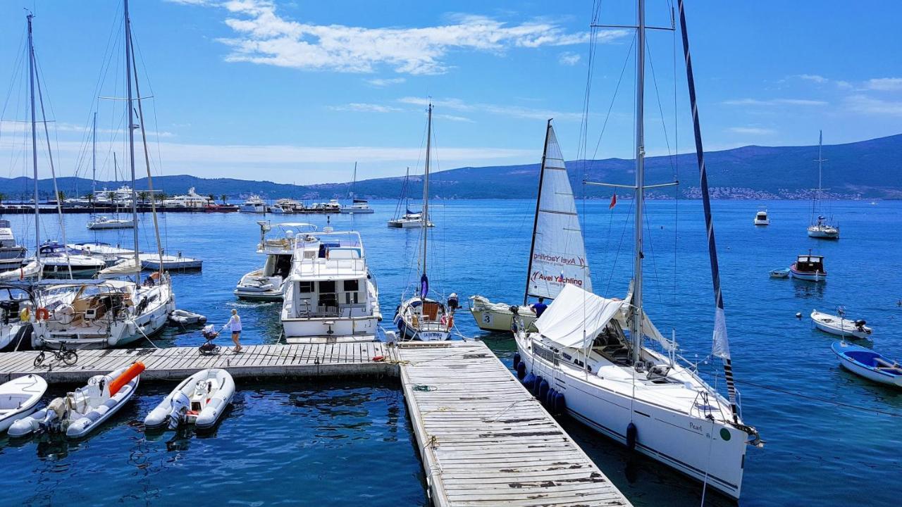 Bayview Apartments Tivat Montenegro Екстер'єр фото