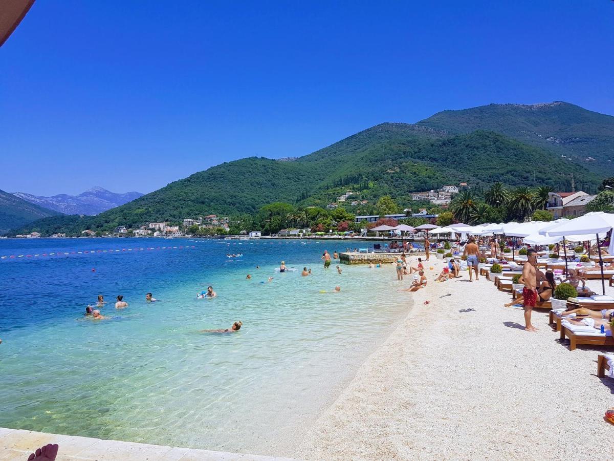 Bayview Apartments Tivat Montenegro Екстер'єр фото
